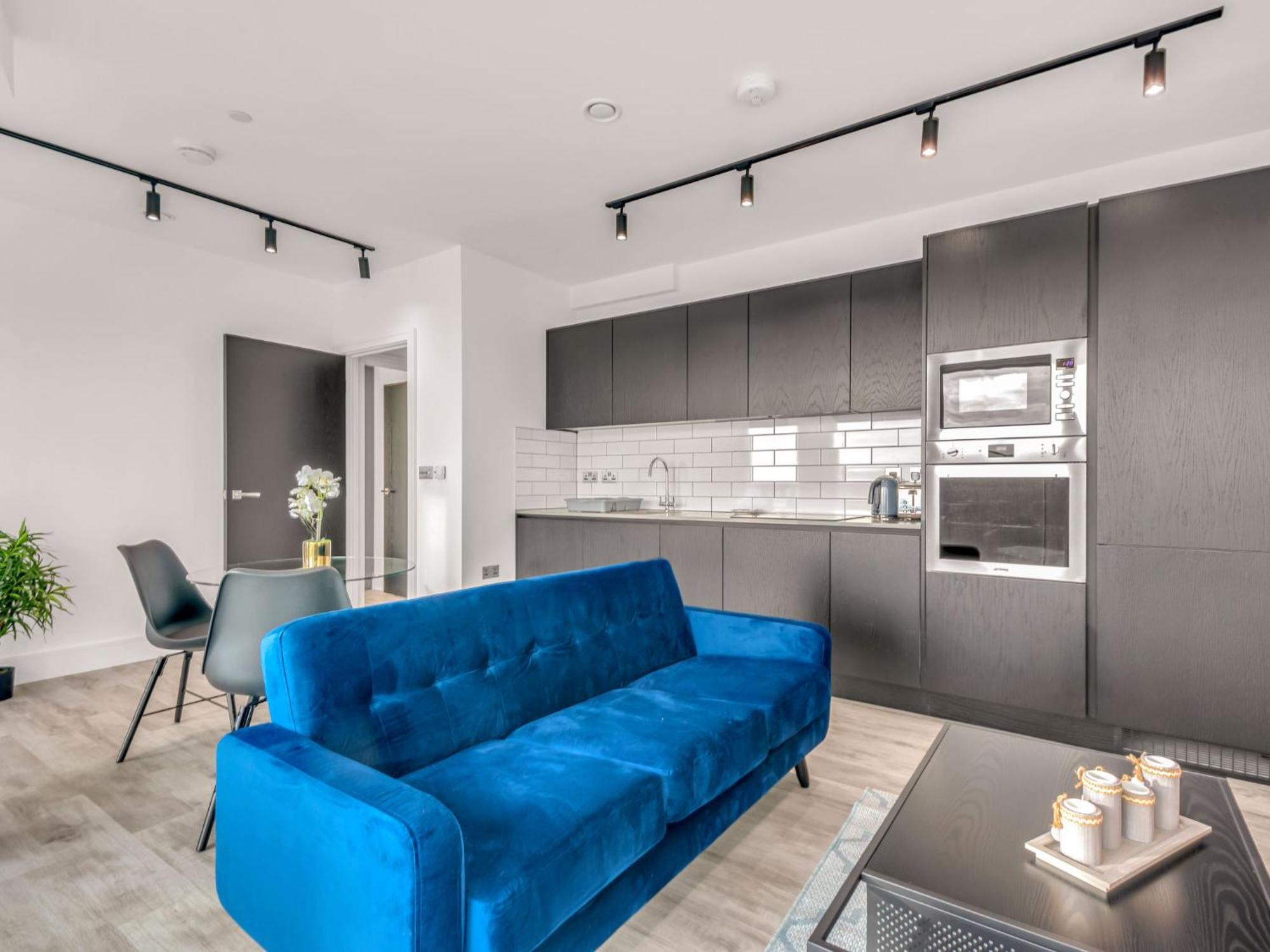 North Acton-2 By Interhome