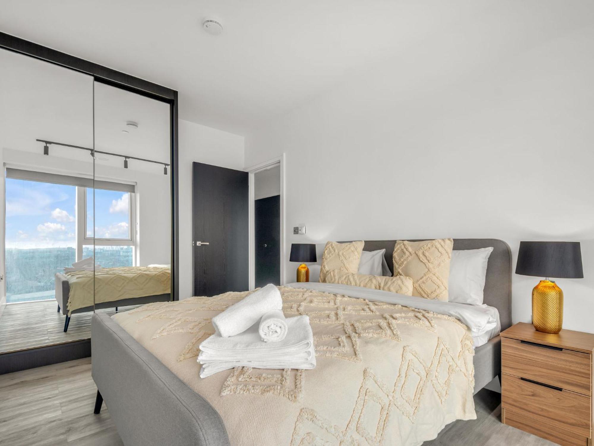 North Acton-2 By Interhome *