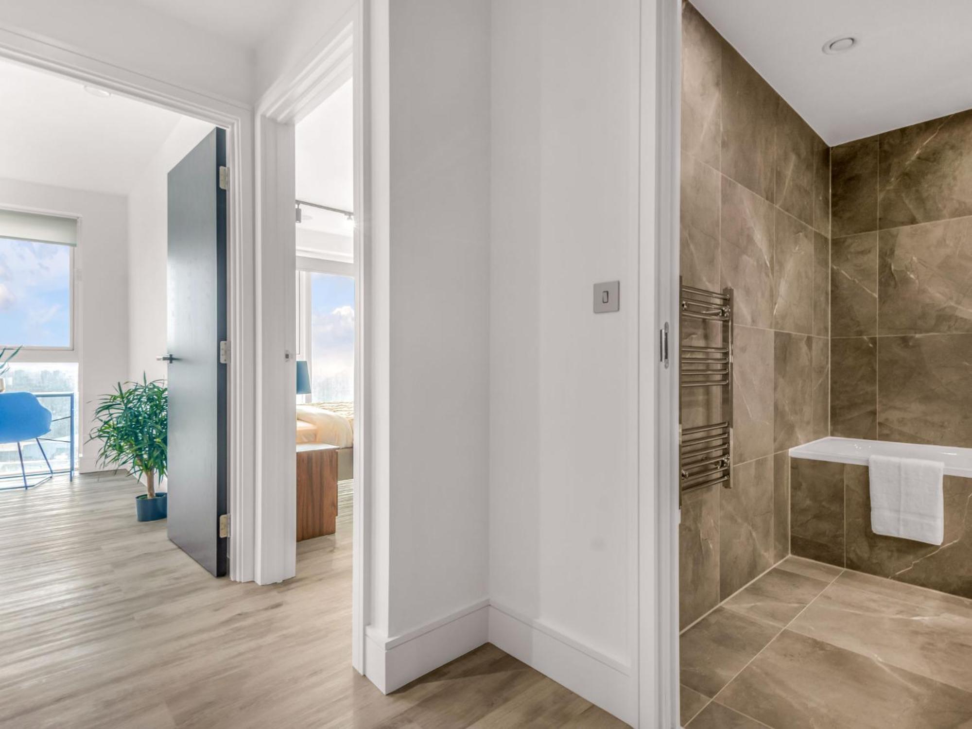 North Acton-2 By Interhome Londra